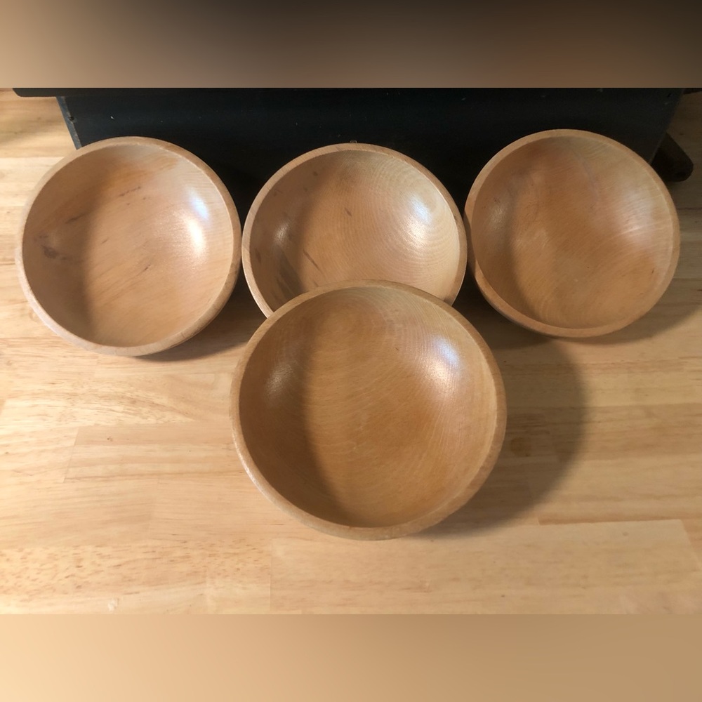 VTG Wooden Japanese Bowls (4)